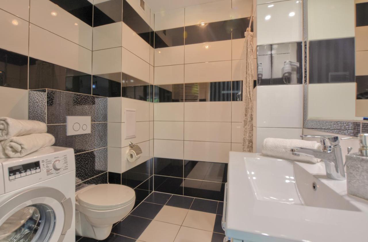 Apartament Glamour Ustrzyki Dolne Exterior photo
